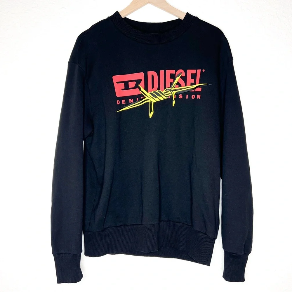 Diesel S-Bay-BX5 Sweatshirt Black Crewneck Logo Barb Wire Mens size Medium
